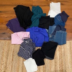 Maternity Lot- 13 pieces! Size small